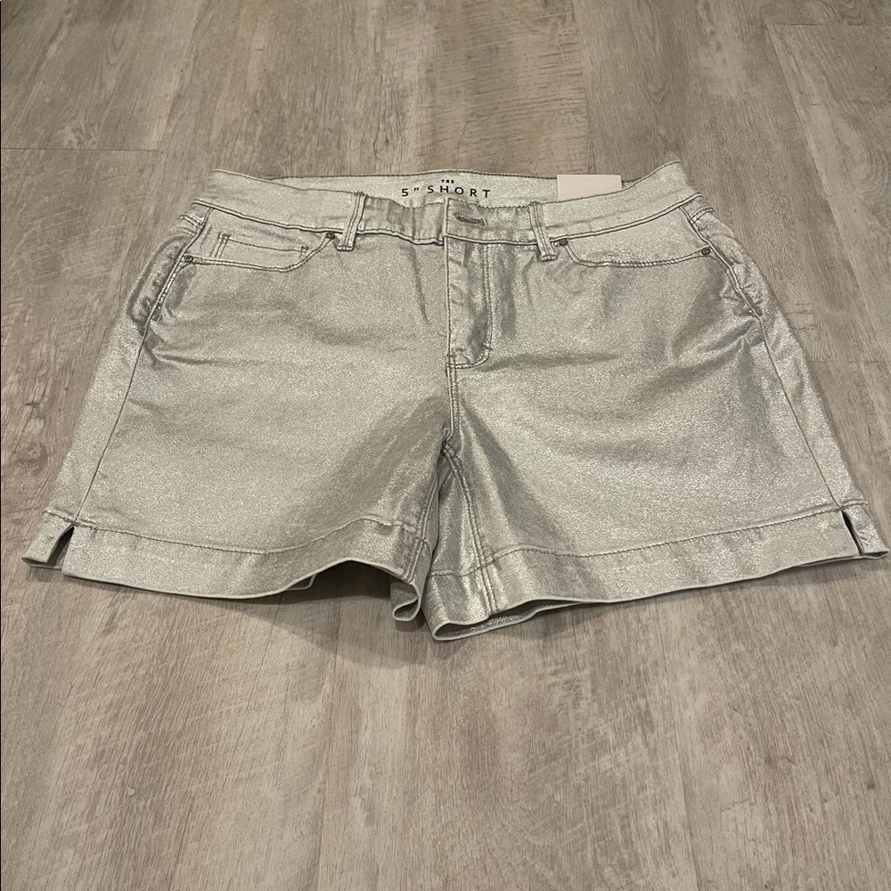 New silver metallic WHBM dressy shorts. Size 4